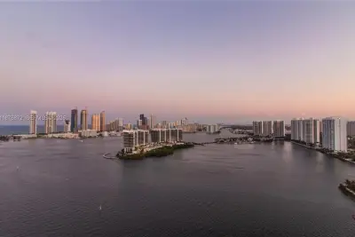 3370 NE 190 St #PH 2909, Aventura: photo 1 of 35
