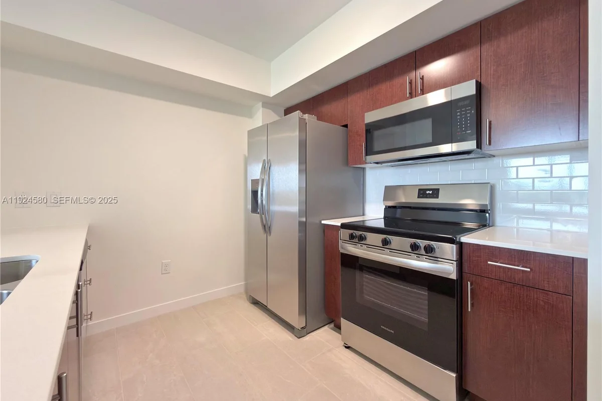 11239 NW 4th Ter #A1.20, Sweetwater: photo 1 of 23
