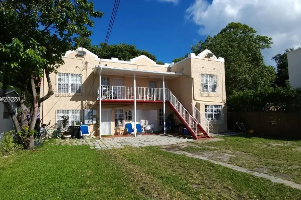 251 NW 34th Ter, Miami: photo 1 of 1