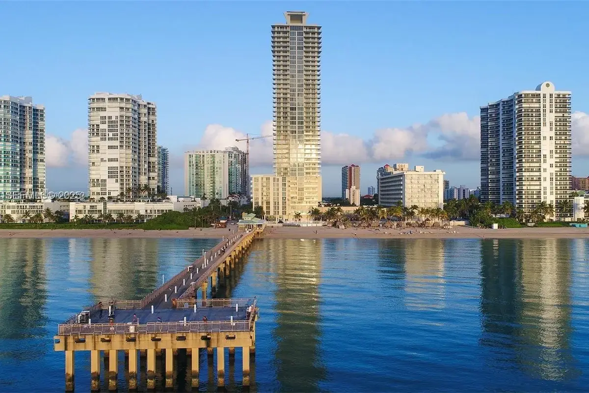 16699 Collins Ave #2408, Sunny Isles Beach: photo 1 of 15