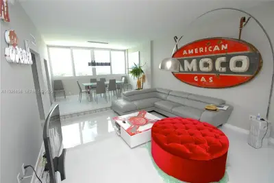 800 West Ave #PH27, Miami Beach: photo 1 of 19