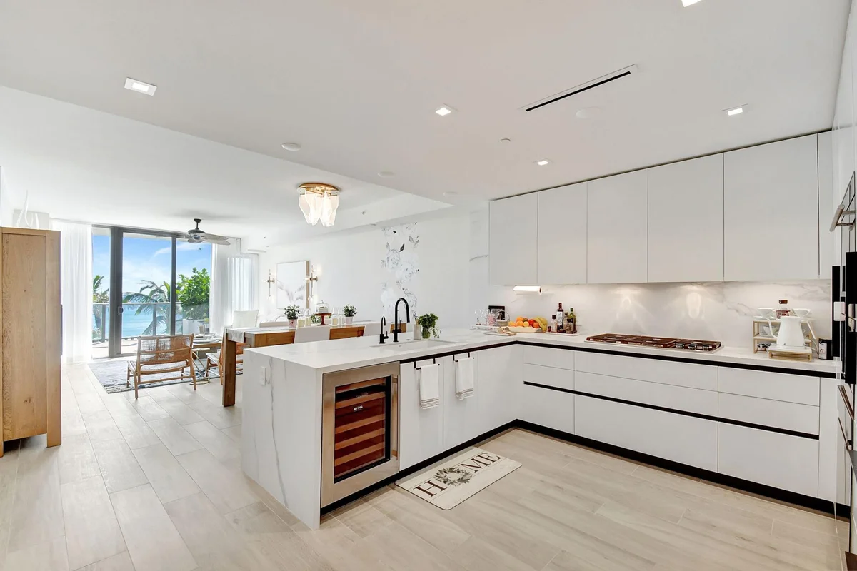 1116 N Ocean Blvd #303, Pompano Beach: photo 1 of 52
