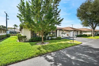 4866 Equestrian Rd #A, Boynton Beach: photo 1 of 29