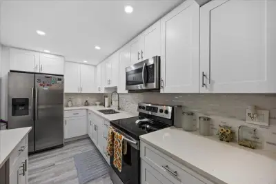 1428 SE 4th Ave #140, Deerfield Beach: photo 1 of 39