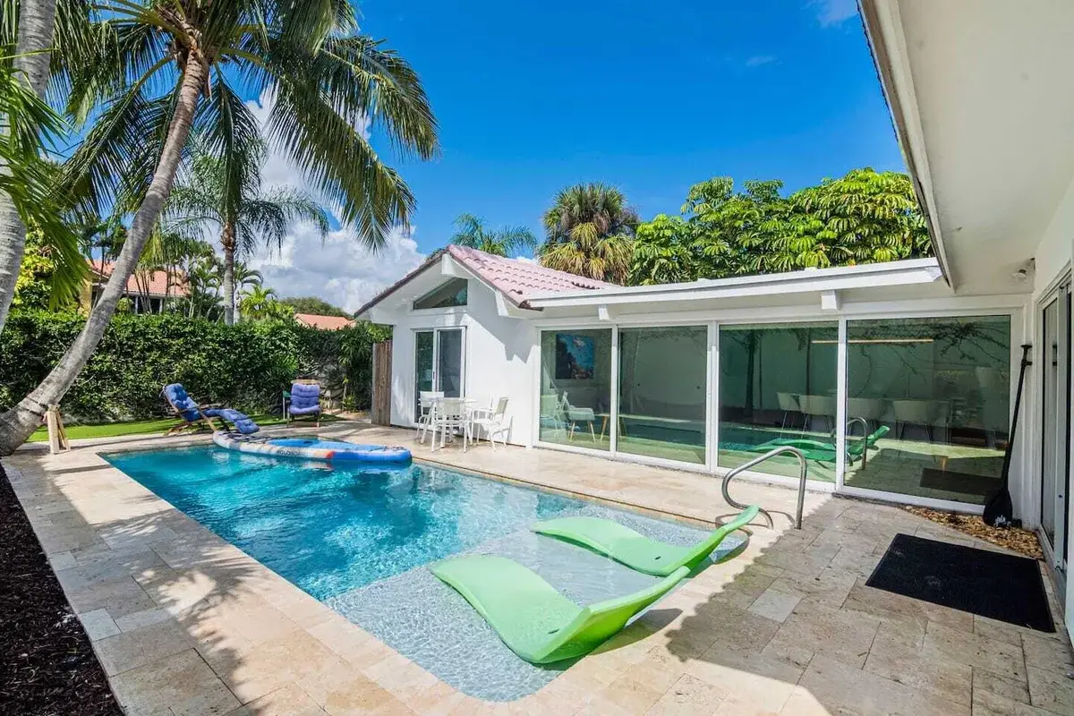 103 W Sandpiper Cir W, Jupiter: photo 1 of 60