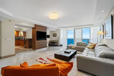 17201 Collins Ave #3505, Sunny Isles Beach: photo 1 of 19