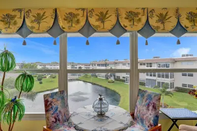 4800 NW 35th St #612, Lauderdale Lakes: photo 1 of 36