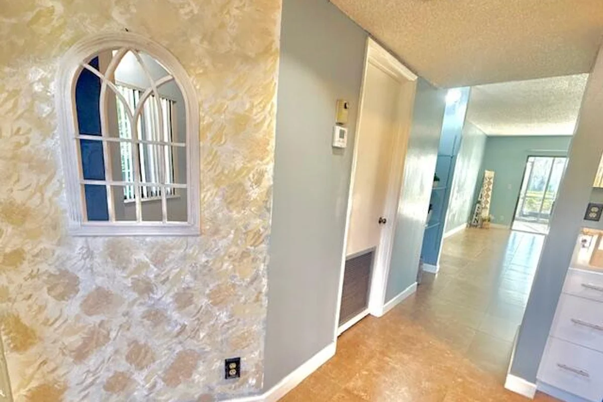 2202 S Cypress Bend Dr #101, Pompano Beach: photo 1 of 36