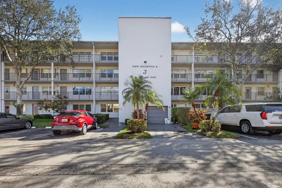 101 SW 132nd Way #418J, Hollywood: photo 1 of 21