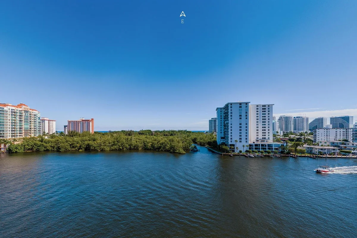 900 Intracoastal Dr #602, Fort Lauderdale: photo 1 of 17