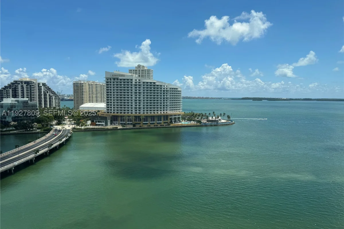 905 Brickell Bay Dr #1530 A-B, Miami: photo 1 of 19