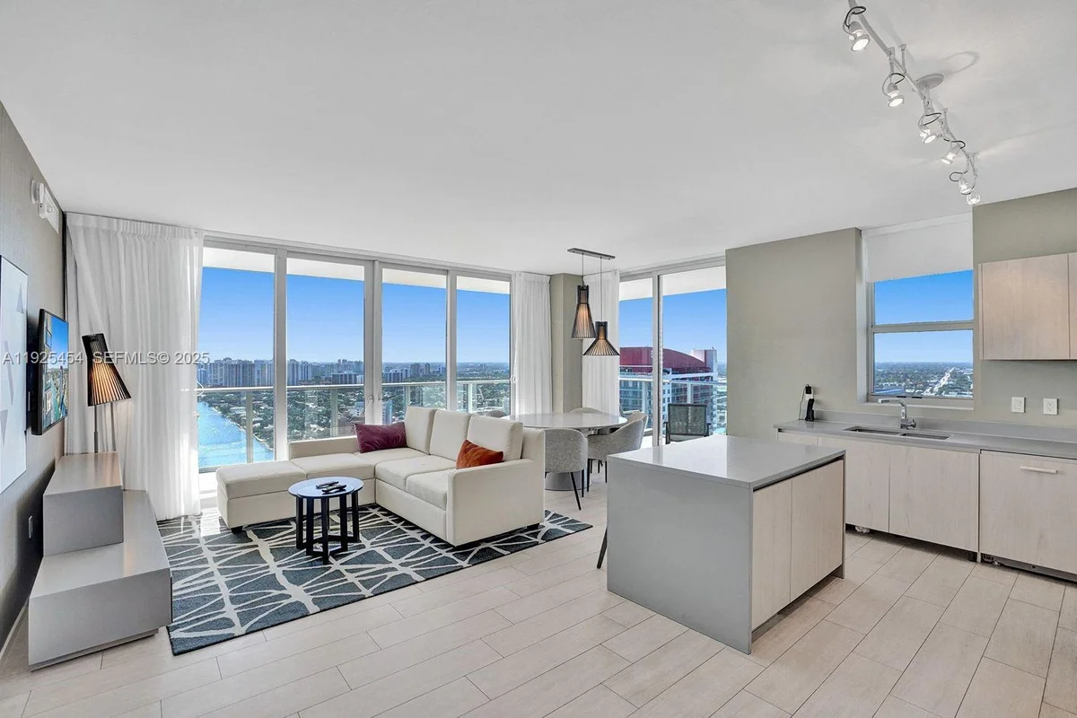 4010 S Ocean Dr #R1108, Hollywood: photo 1 of 30