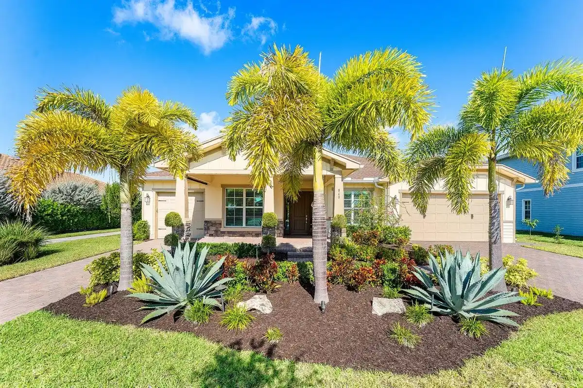 940 Hookline Cir, Loxahatchee: photo 1 of 94