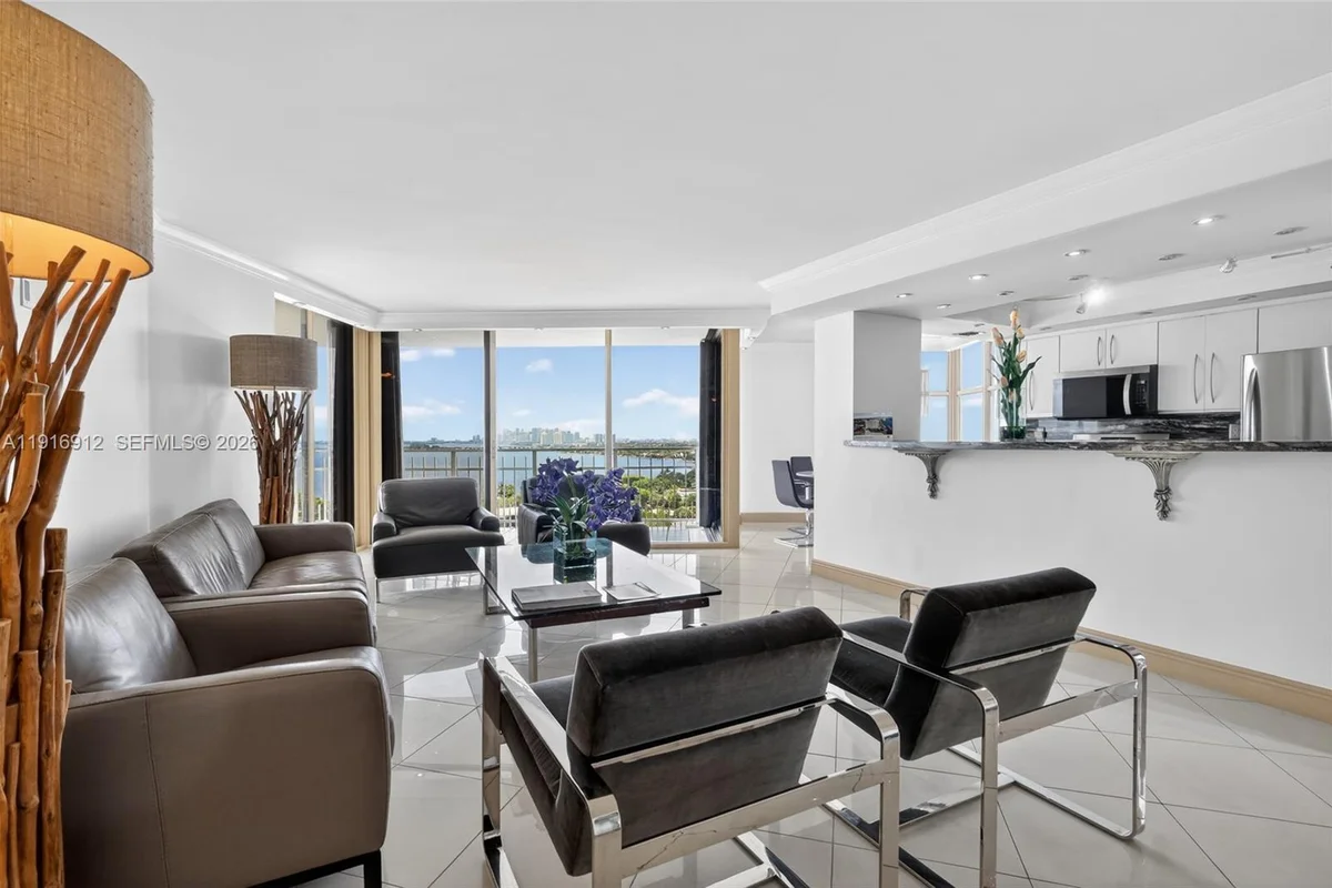 4000 Towerside Ter #1612, Miami: photo 1 of 89
