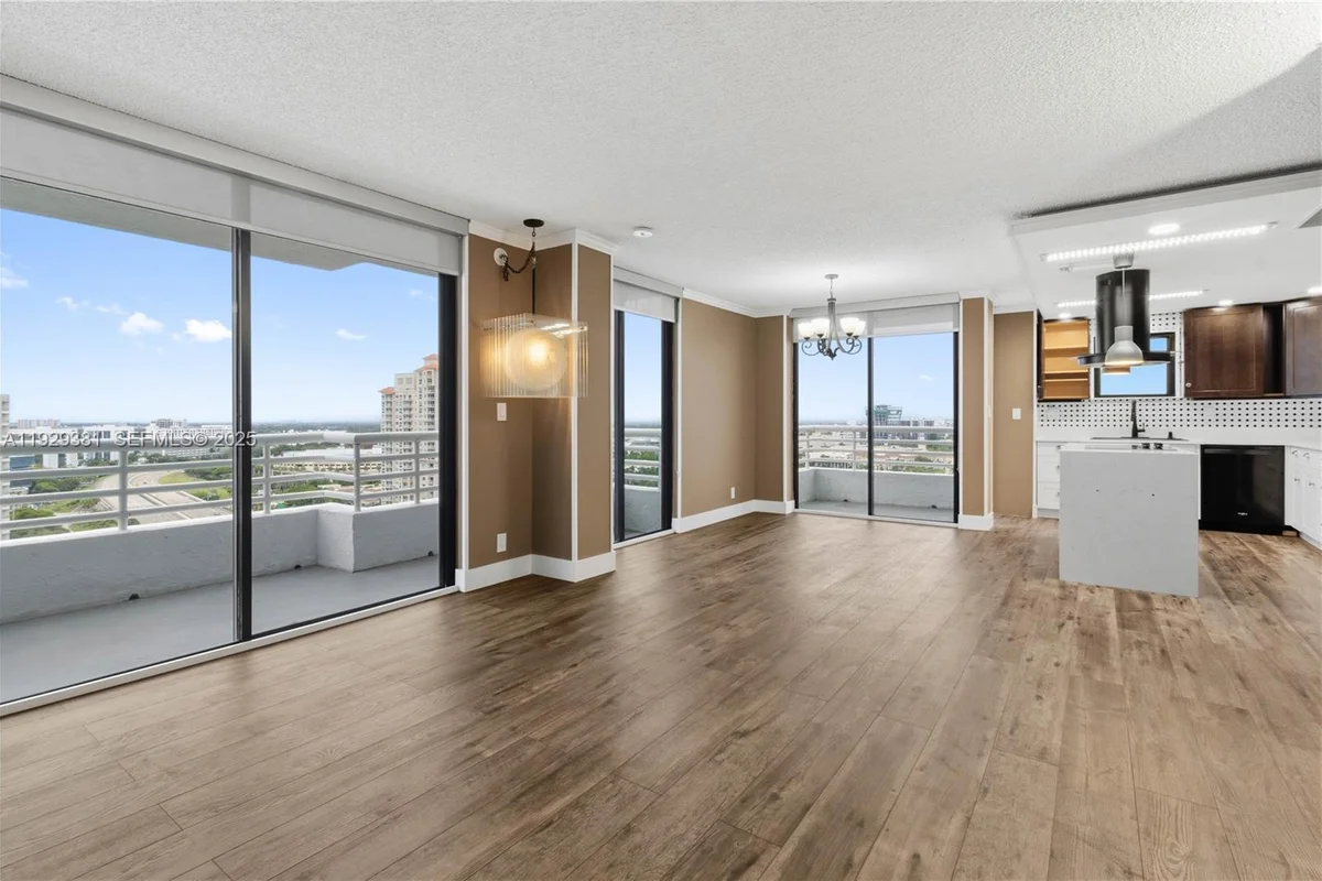 3300 NE 192nd St #LP06, Aventura: photo 1 of 32