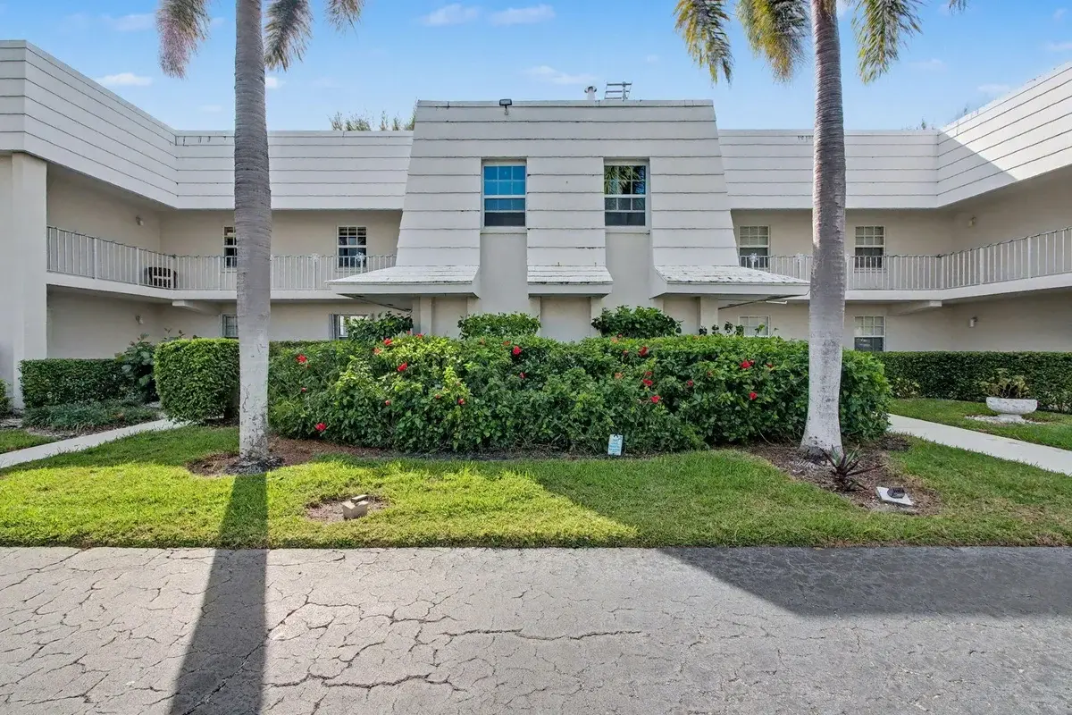 1205 Sandy Ln #246, Riviera Beach: photo 1 of 30
