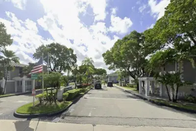 464 NE 210th Cir Ter #102-10A, Miami: photo 1 of 1
