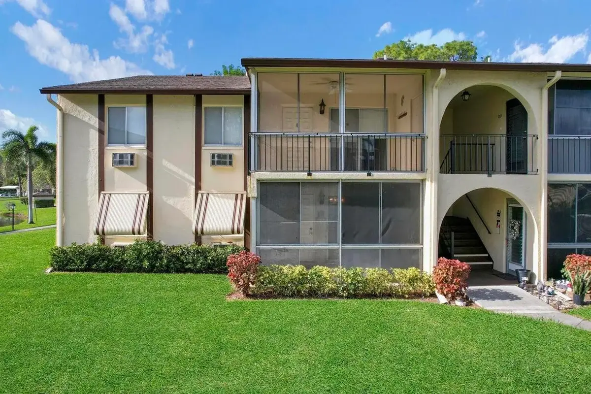 3527 La Palmas Ct #A-1, Greenacres: photo 1 of 9