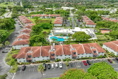 14823 Cumberland Dr #204 M, Delray Beach: photo 1 of 31