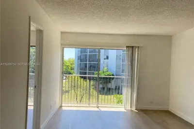 8740 N Sherman Cir #305, Miramar: photo 1 of 20