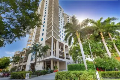 10 S River Dr #608, Miami: photo 1 of 47