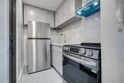 1126 NW 4th Ave #1-2, Fort Lauderdale: photo 1 of 29