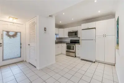 8940 S Hollybrook Blvd #307, Pembroke Pines: photo 1 of 85