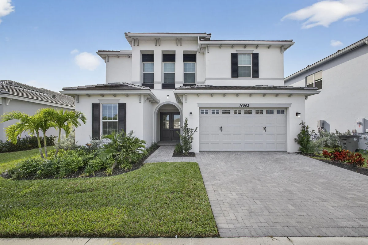 14052 Spruce Pine Dr, Loxahatchee: photo 1 of 58