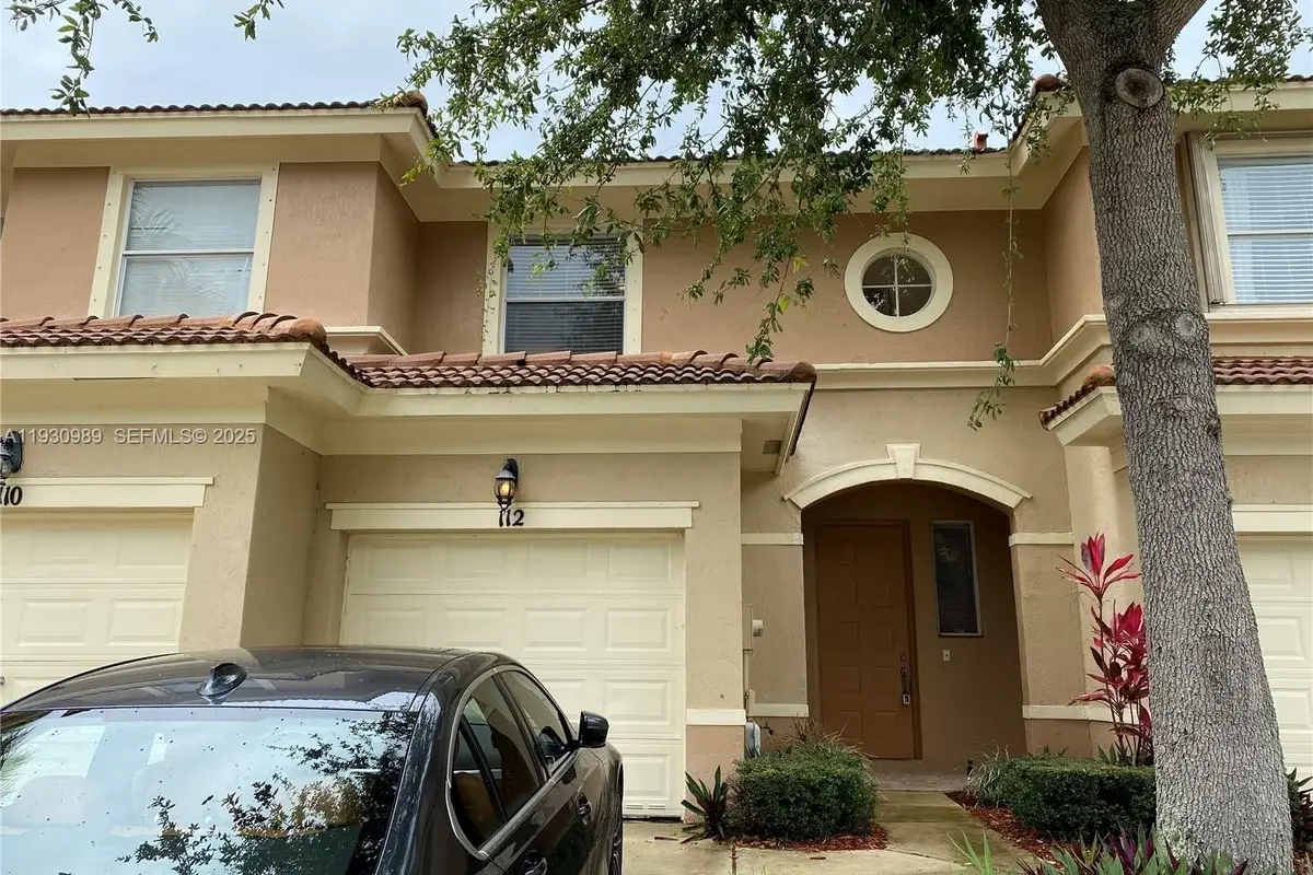 112 Wakulla Springs Way, Royal Palm Beach: photo 1 of 20