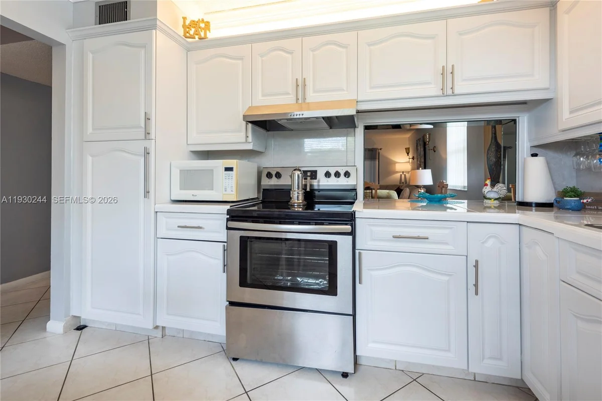 4940 E Sabal Palm Blvd #414, Tamarac: photo 1 of 25