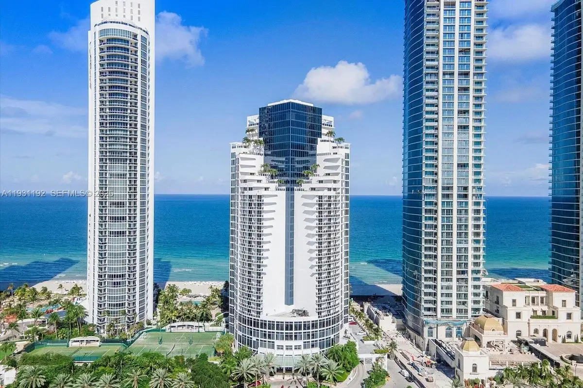 18001 Collins Ave #2101, Sunny Isles Beach: photo 1 of 35