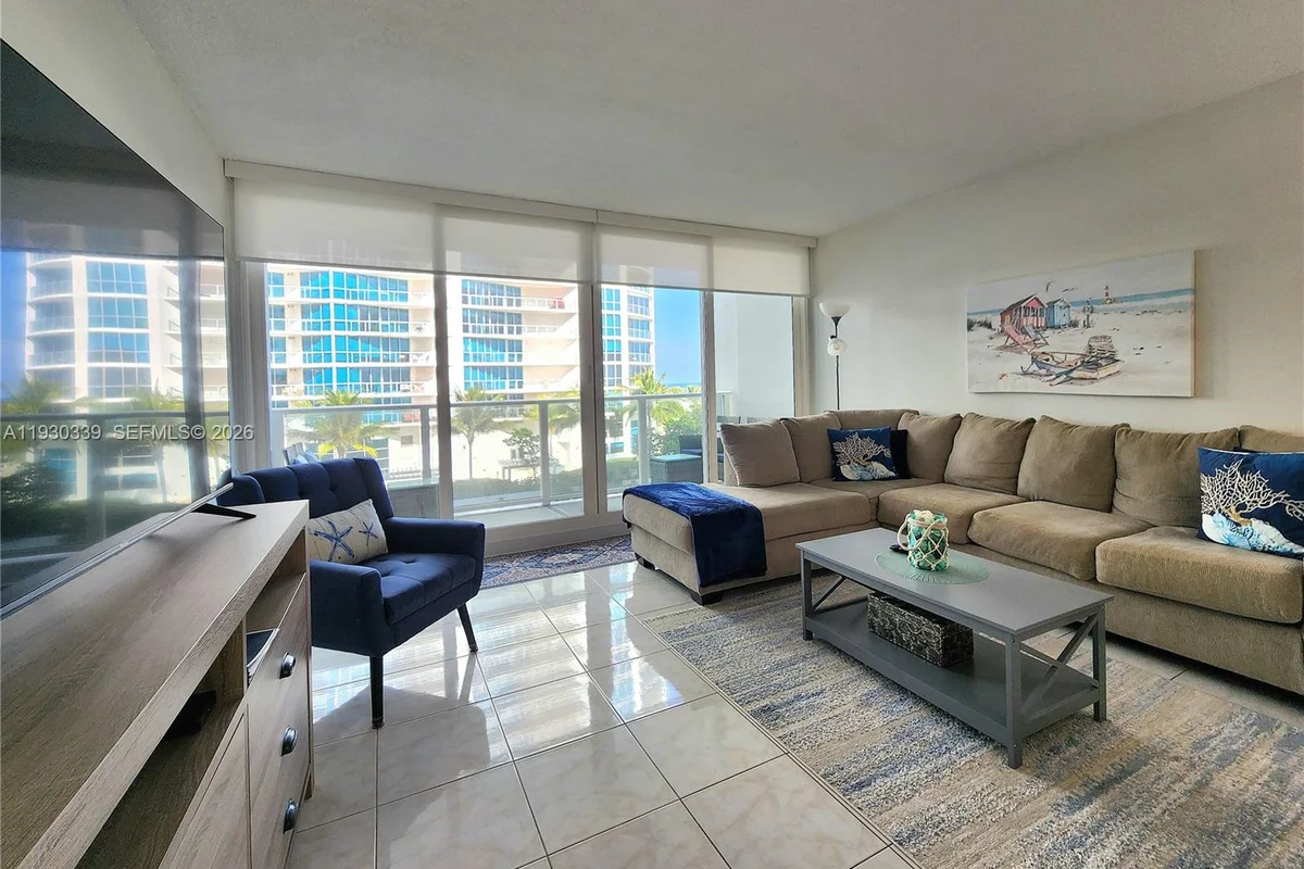 3505 S Ocean Dr #508, Hollywood: photo 1 of 39