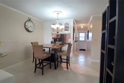470 Paradise Isle Blvd #309, Hallandale Beach: photo 1 of 21
