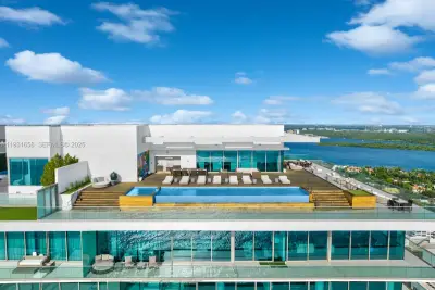 10203 Collins Ave #2801, Bal Harbour: photo 1 of 60