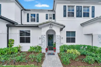 16266 SW 291st St, Homestead: photo 1 of 34