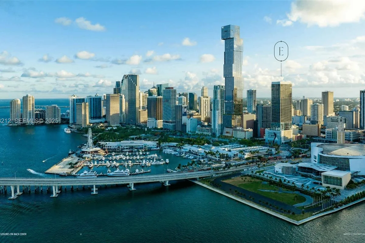 398 NE 5th St #1417, Miami: photo 1 of 21