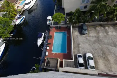 2903 N Miami Beach Blvd #806, North Miami Beach: photo 1 of 26