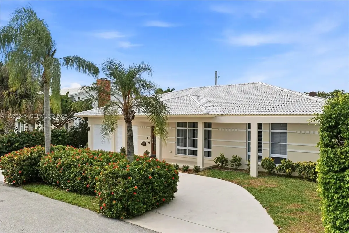 2607 Holy Cross Ln, Lake Worth: photo 1 of 44
