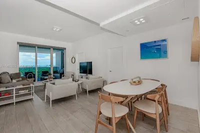 2301 Collins Ave #PH21, Miami Beach: photo 1 of 28