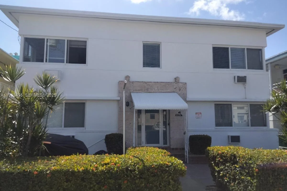 6950 Byron Ave #3, Miami Beach: photo 1 of 5