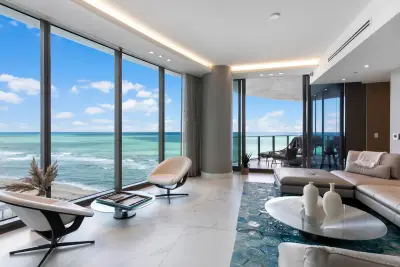 15701 Collins Ave #701, Sunny Isles Beach: photo 1 of 10