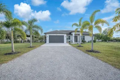 17844 N 38th Rd N, Loxahatchee: photo 1 of 66