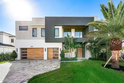 728 Enfield St, Boca Raton: photo 1 of 50