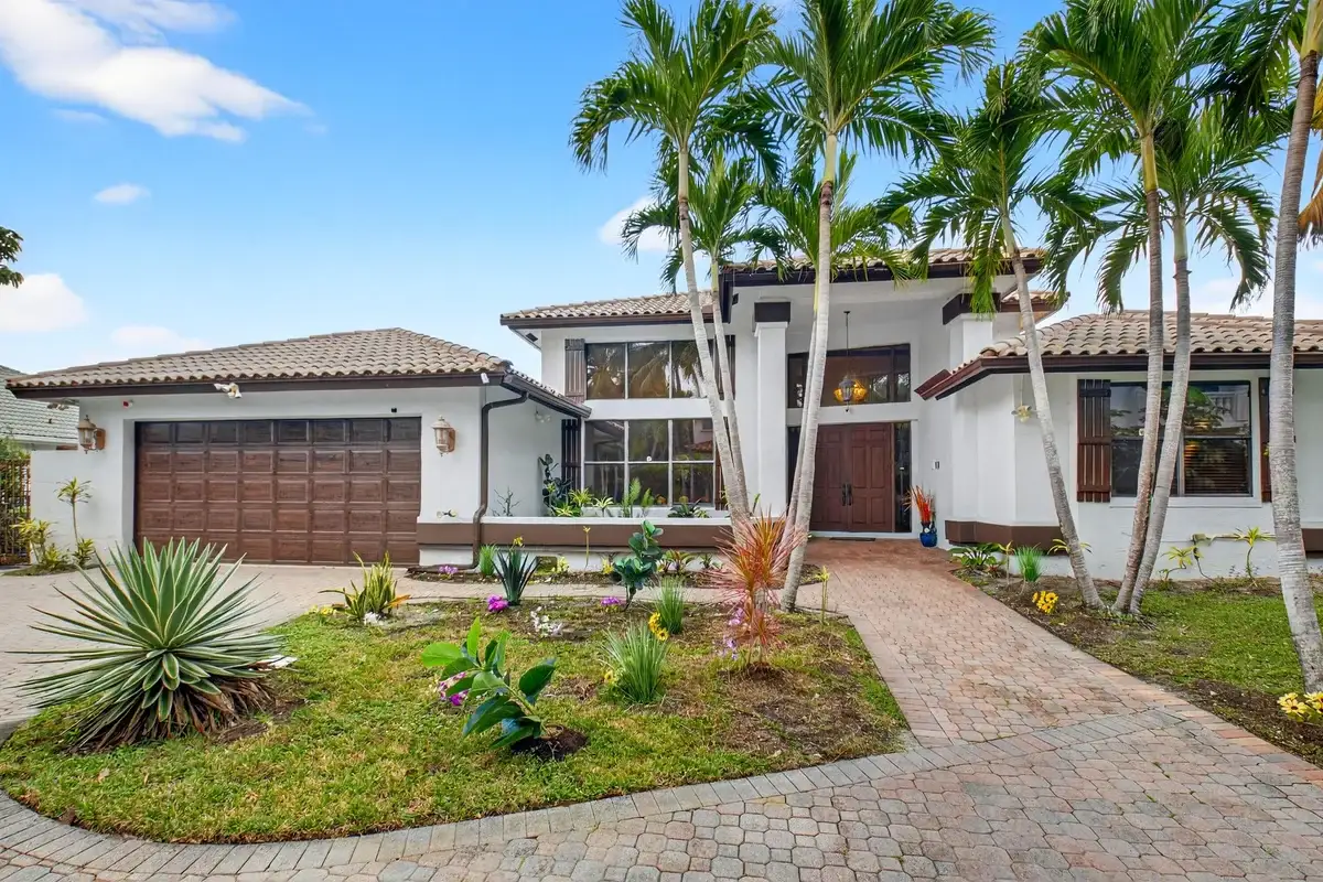 1940 SW 7th Pl, Boca Raton: photo 1 of 49