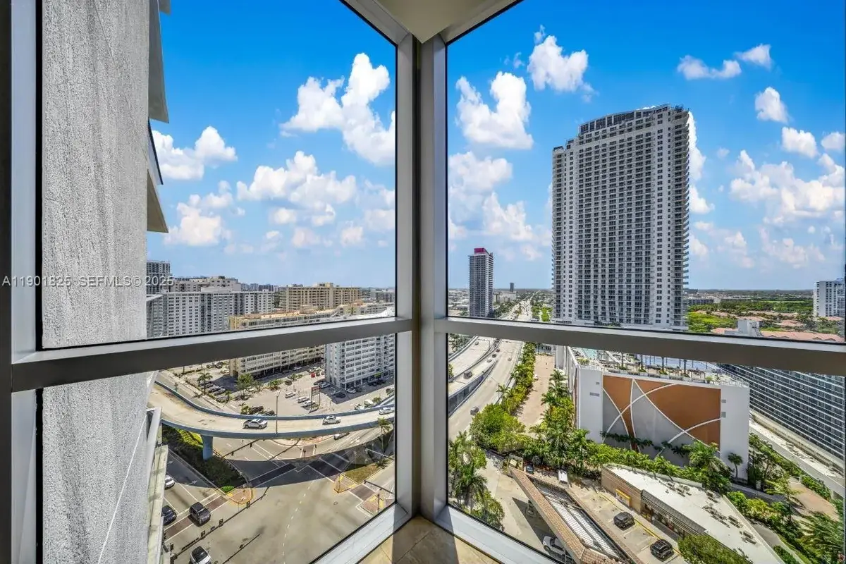 4111 S Ocean Dr #1212, Hollywood: photo 1 of 25