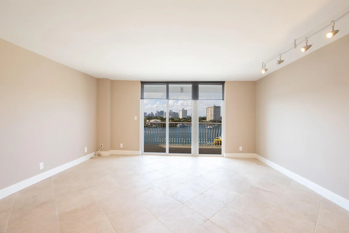 1 Las Olas Cir #605, Fort Lauderdale: photo 1 of 68