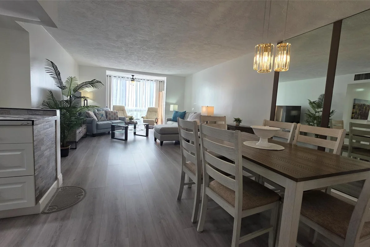 2831 Somerset Dr #105, Lauderdale Lakes: photo 1 of 22