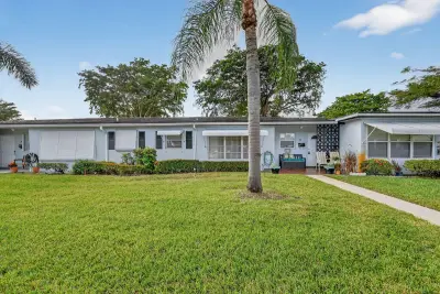 615 High Point Dr #C, Delray Beach: photo 1 of 48