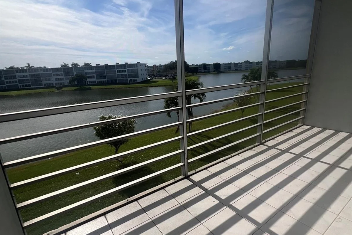 3050 Wolverton C, Boca Raton: photo 1 of 26