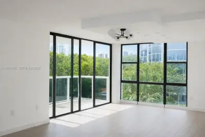 3625 N Country Club Dr #309, Aventura: photo 1 of 56